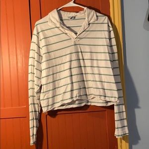 Old navy cropped long sleeve collared shirt